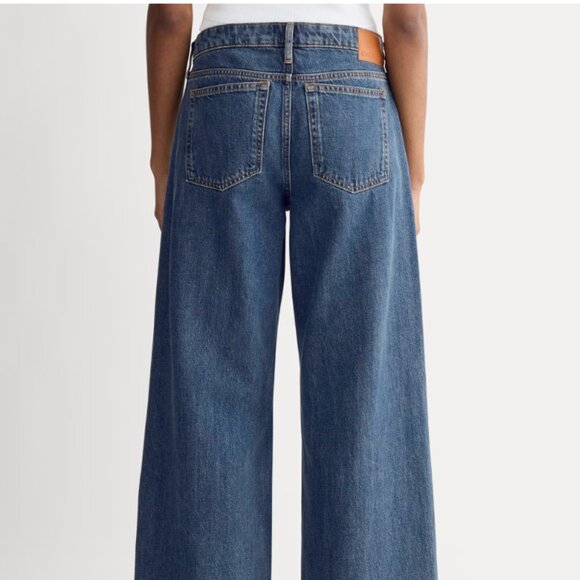 EVERLANE Women's The Low-Key Jean in Medium Blue, Size 27R - Picture 2 of 8